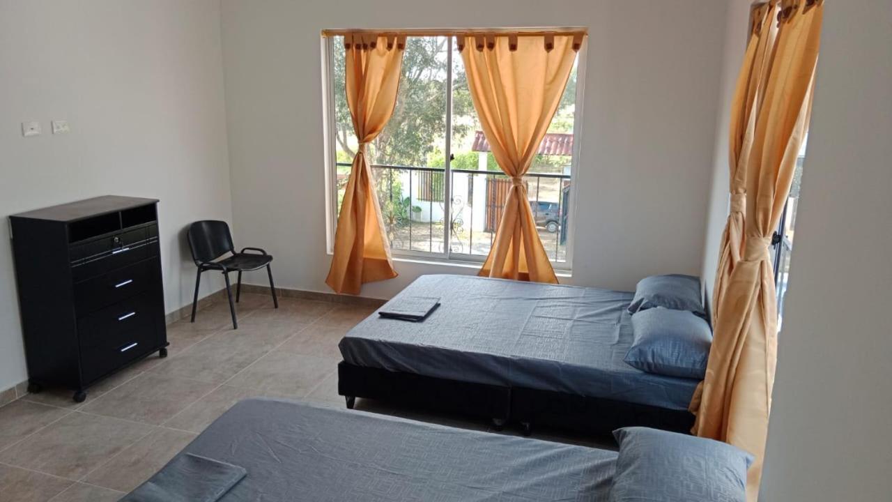 Casa Campestre La Victoria Piscina Privada, Wifi Сasa de vacaciones *