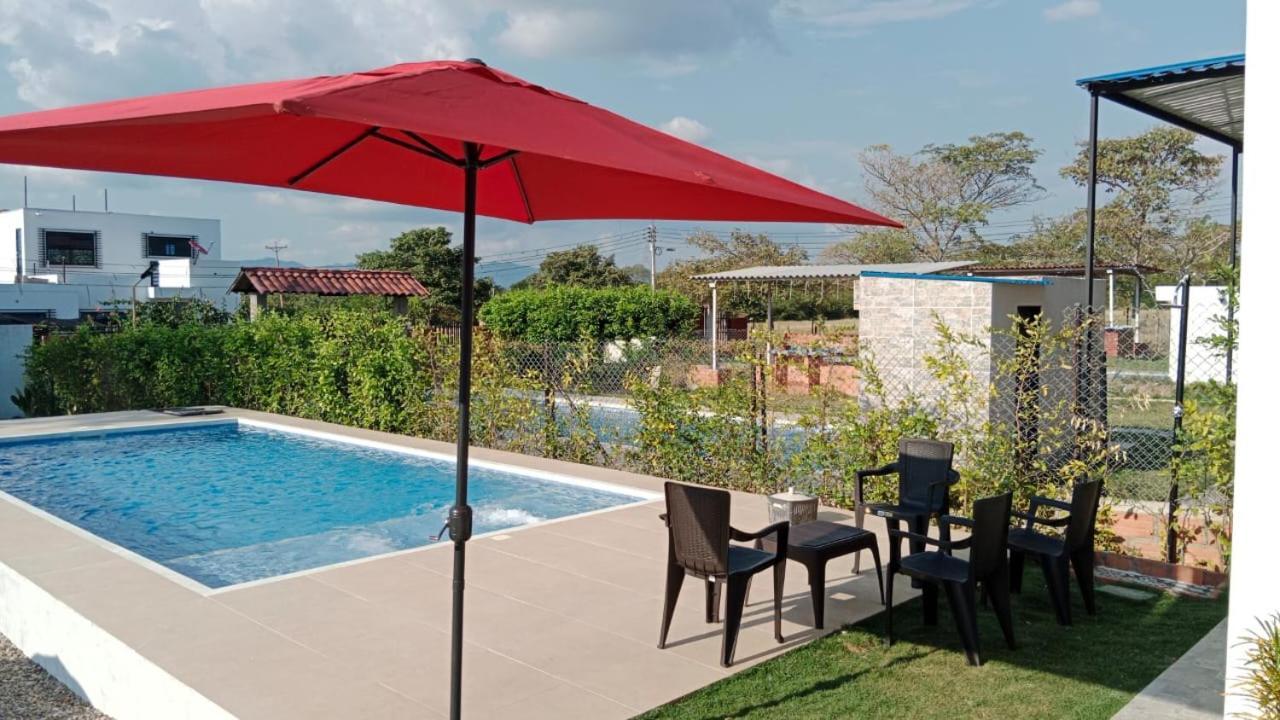 Casa Campestre La Victoria Piscina Privada, Wifi *