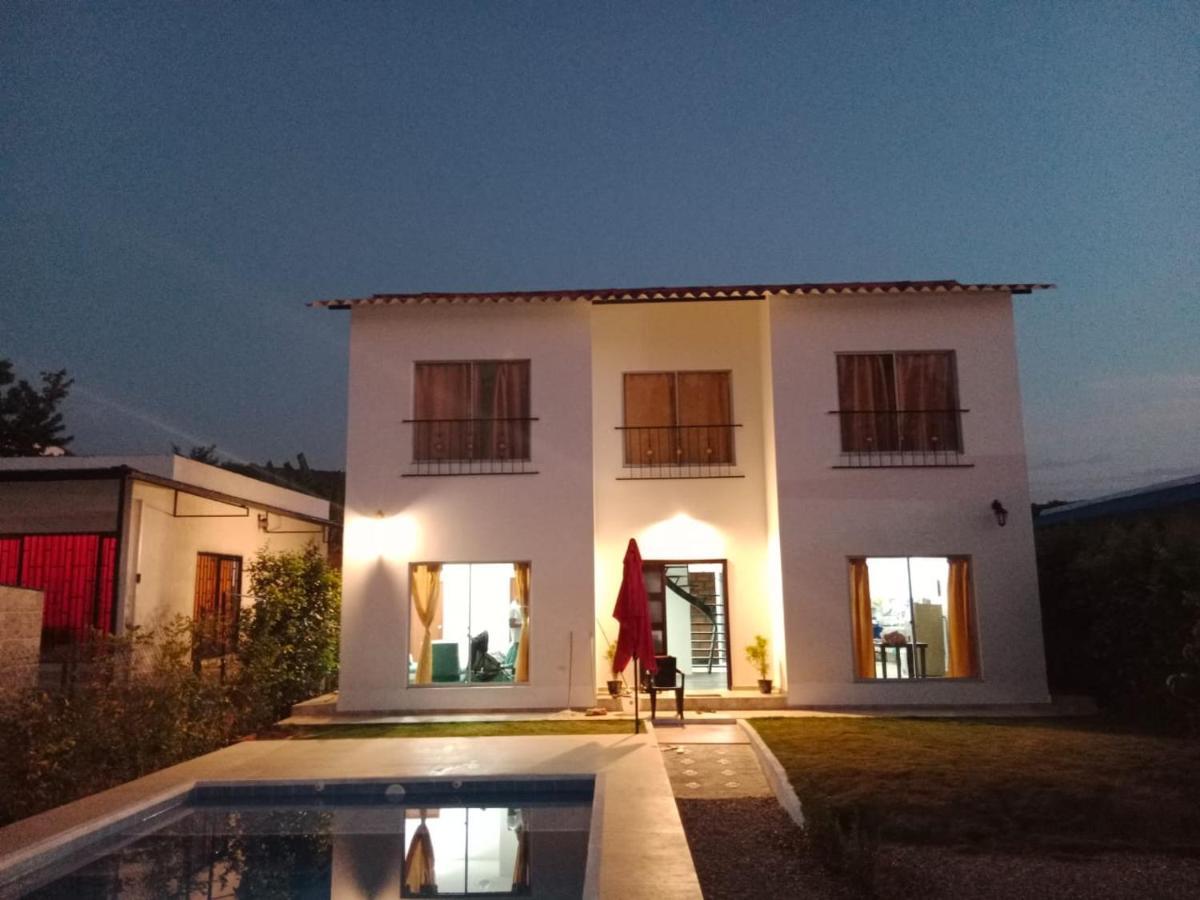 Holiday home Casa Campestre La Victoria Piscina Privada, Wifi Ricaurte